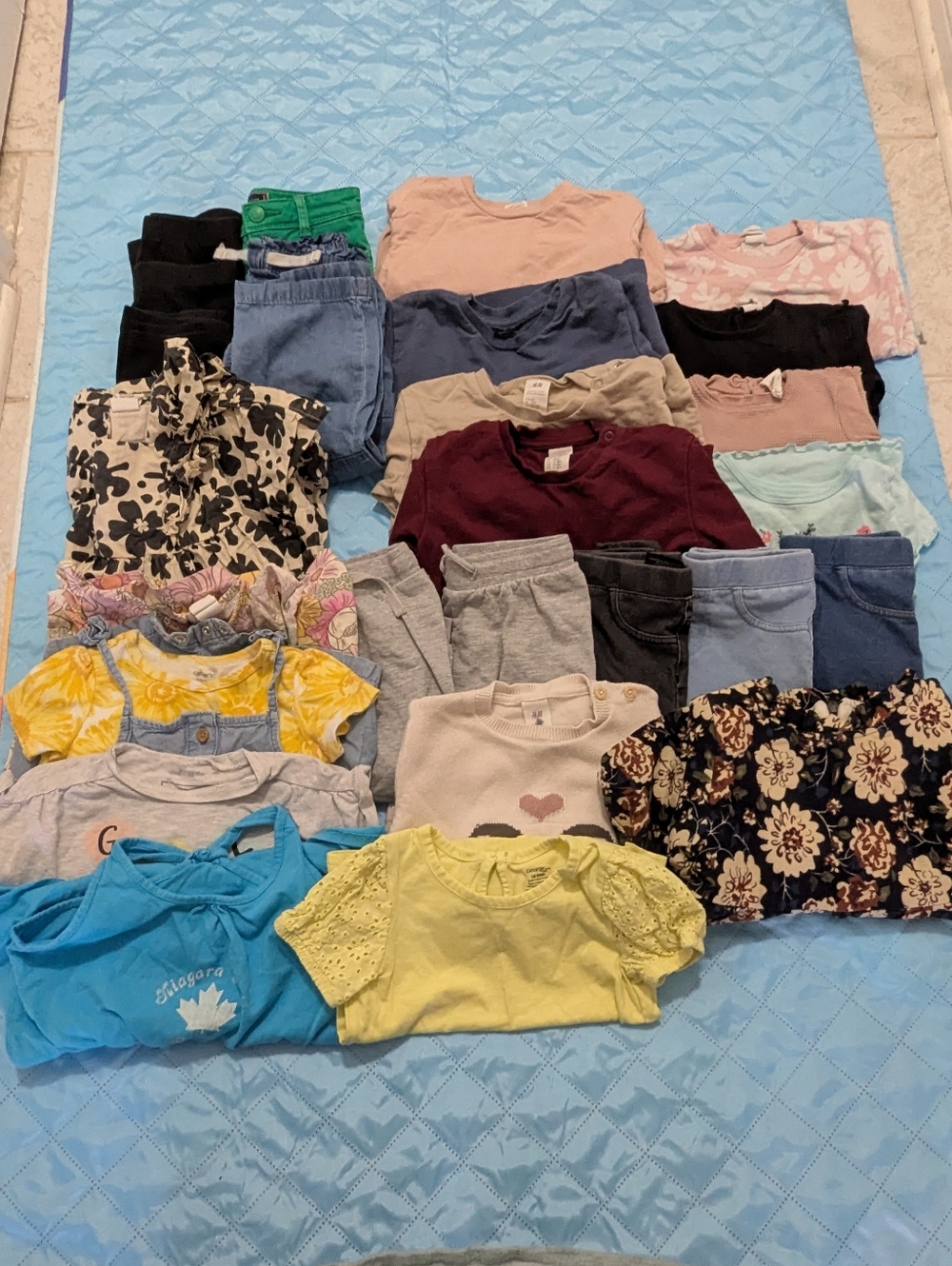 Bundle 28 pieces - 18months